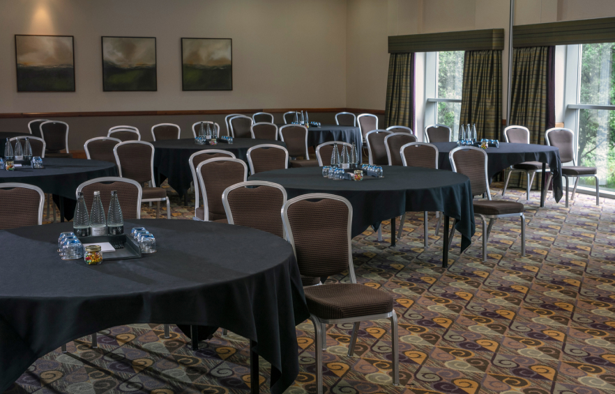 Carousel Desktop Arnage Cabaret Carousel 1