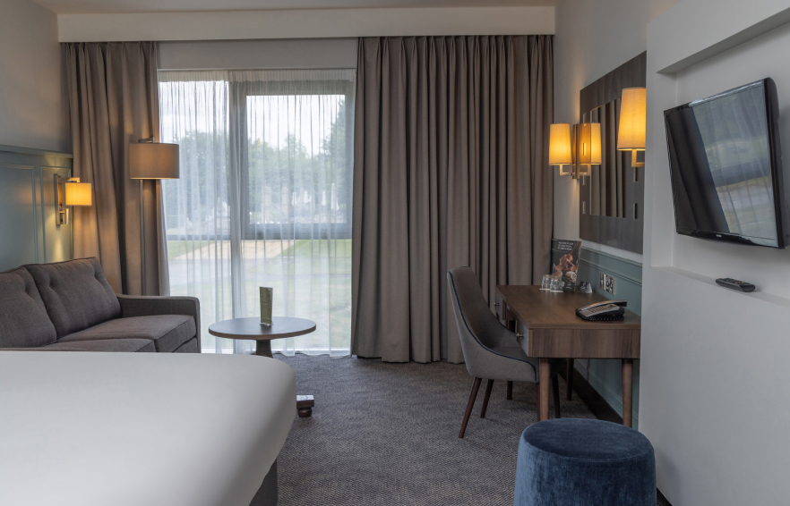 Carousel Desktop Deluxe Family Carousel 5