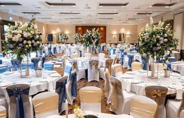 Carousel Desktop The Contintental Suite Carousel 1