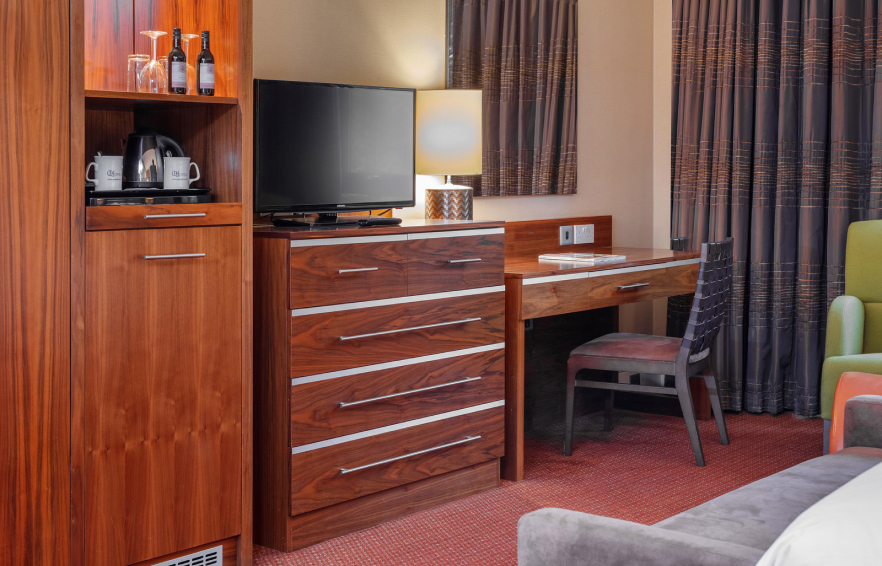 Carousel Desktop Superior King Carousel 3