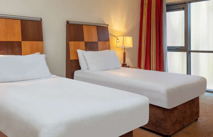 Carousel Desktop Classic Twin Carousel 4