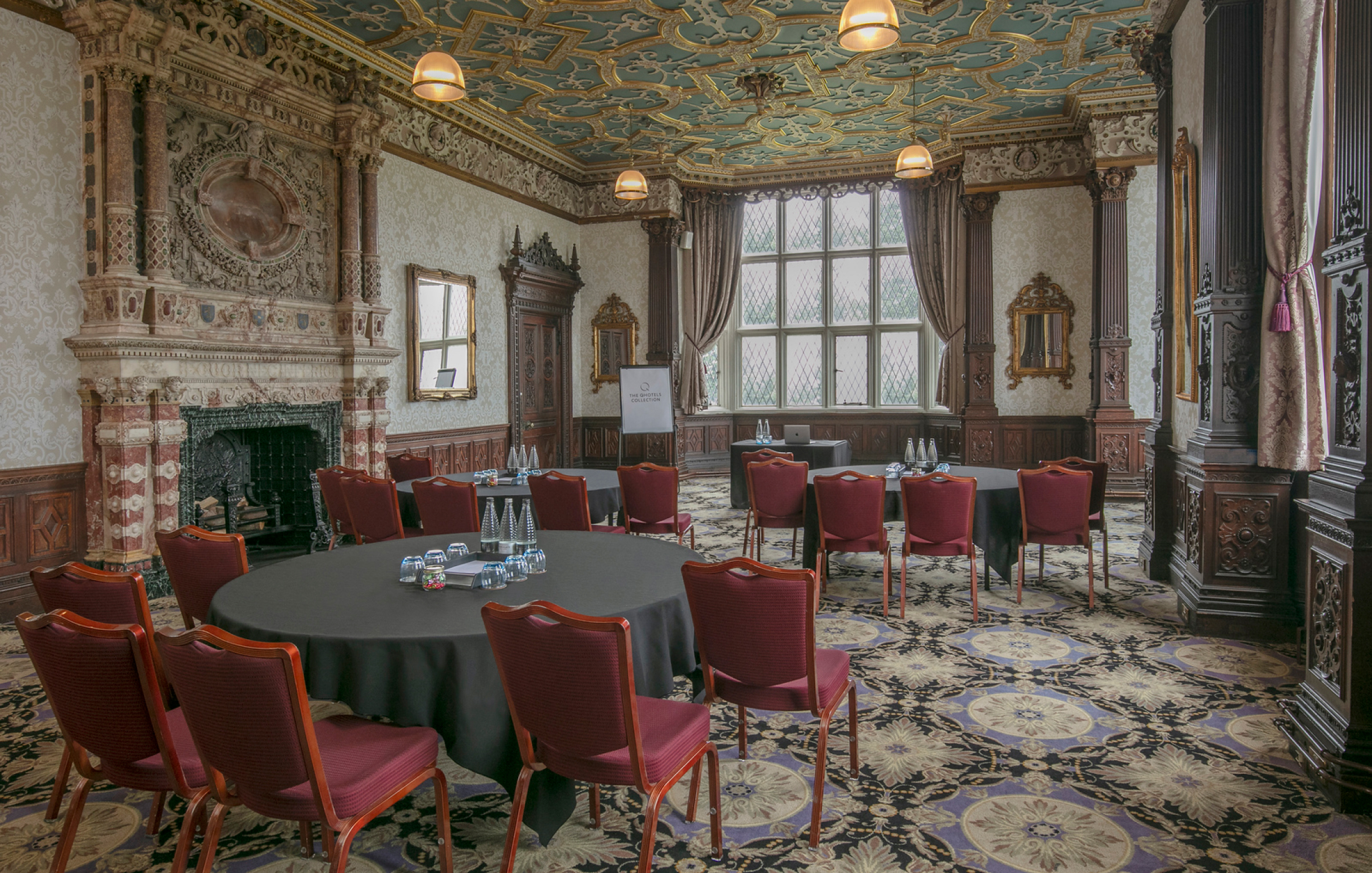 Meetings&Events Drawing Room Cabaret 2