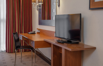 Carousel Desktop Classic Family Carousel 3